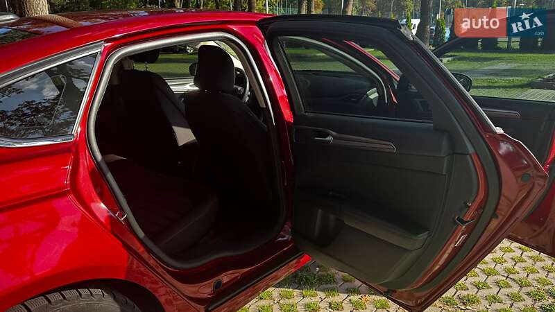 Седан Ford Fusion 2016 в Одессе
