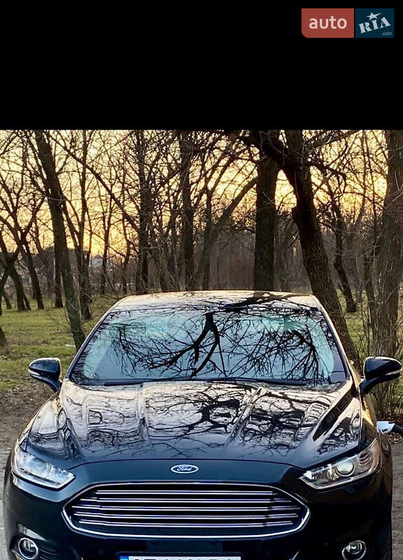 Седан Ford Fusion 2013 в Кривому Розі