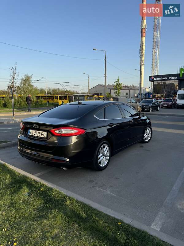 Седан Ford Fusion 2013 в Киеве