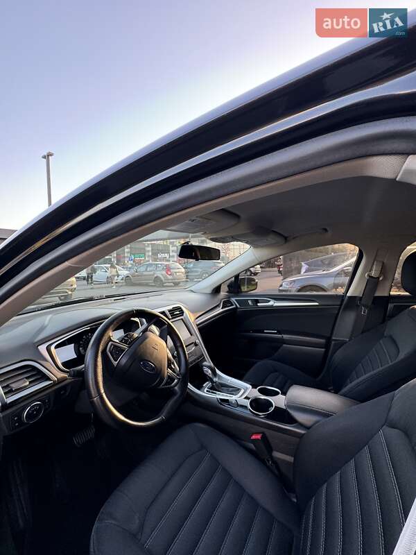 Седан Ford Fusion 2013 в Киеве