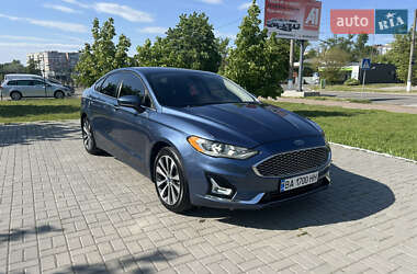 Седан Ford Fusion 2019 в Кропивницком