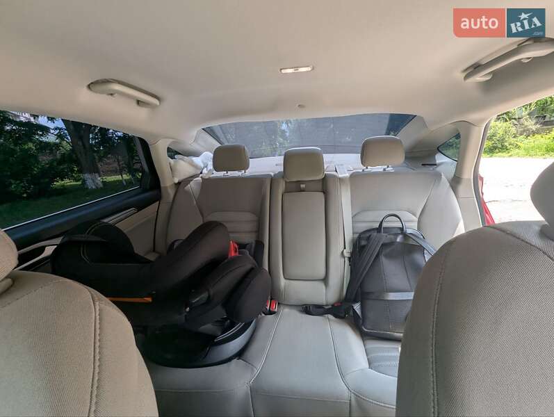 Седан Ford Fusion 2019 в Ирпене