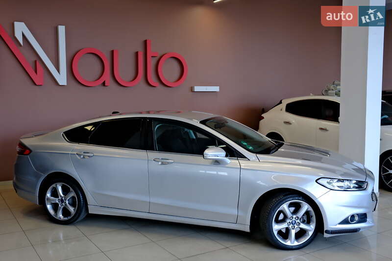 Седан Ford Fusion 2016 в Одессе