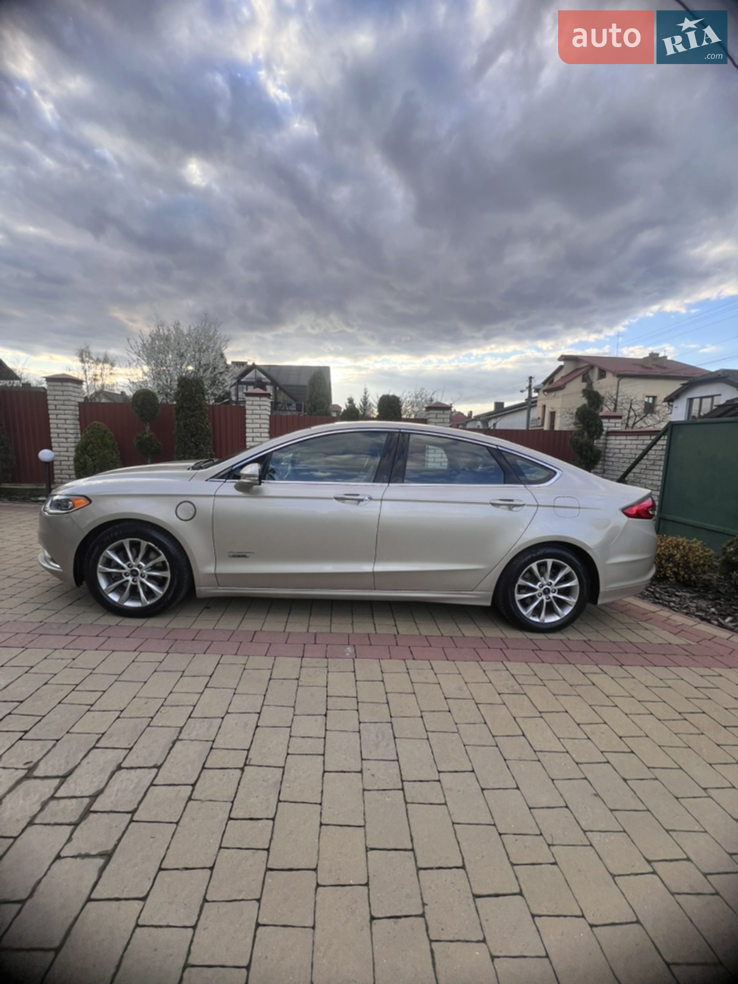 2016 Ford Fusion - мініатюра 8