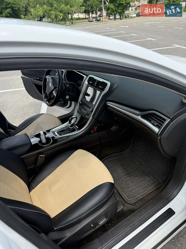 Седан Ford Fusion 2015 в Киеве