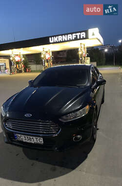 Седан Ford Fusion 2014 в Львове