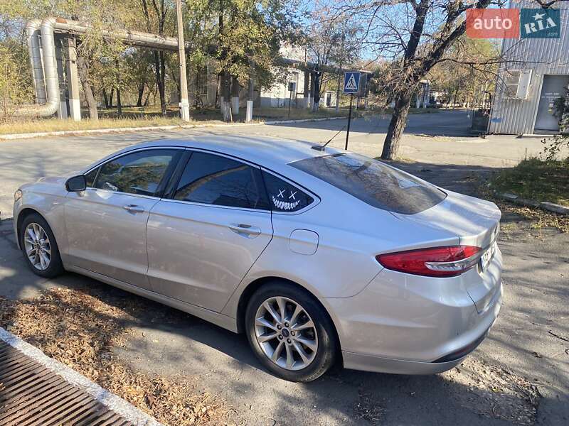 Седан Ford Fusion 2016 в Каменец-Подольском