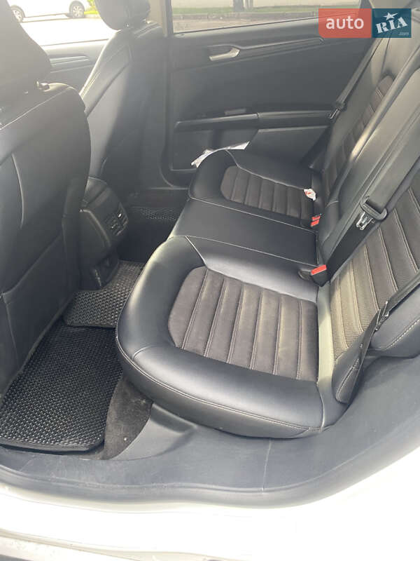 Седан Ford Fusion 2017 в Вінниці