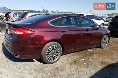 Седан Ford Fusion 2017 в 