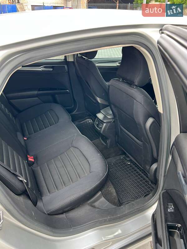 Седан Ford Fusion 2015 в Могилев-Подольске