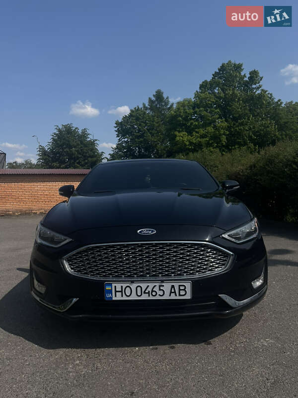 Ford Fusion 2019