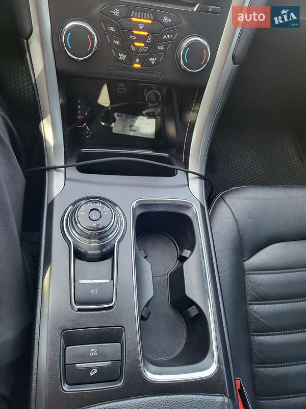 Седан Ford Fusion 2017 в Киеве фото 16 Седан Ford Fusion 2017 в Киеве