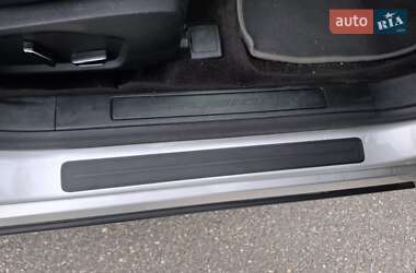 Седан Ford Fusion 2016 в 
