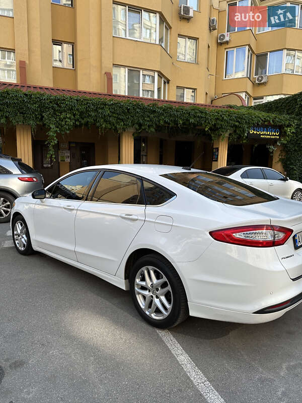 Ford Fusion 2014