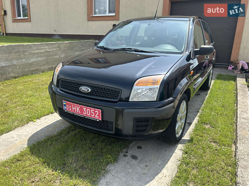 Хэтчбек Ford Fusion 2007 в Ровно фото 5 Хэтчбек Ford Fusion 2007 в Ровно