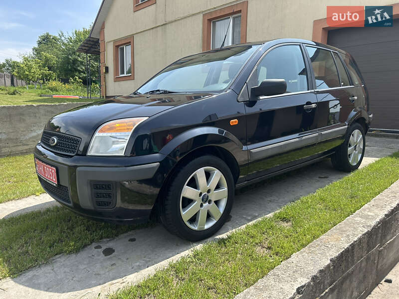 Хэтчбек Ford Fusion 2007 в Ровно фото 17 Хэтчбек Ford Fusion 2007 в Ровно