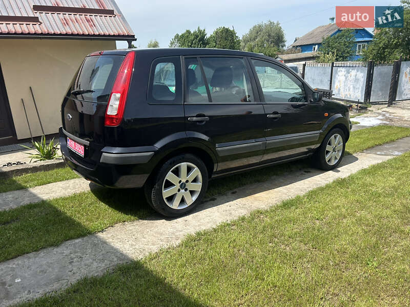 Хэтчбек Ford Fusion 2007 в Ровно фото 19 Хэтчбек Ford Fusion 2007 в Ровно