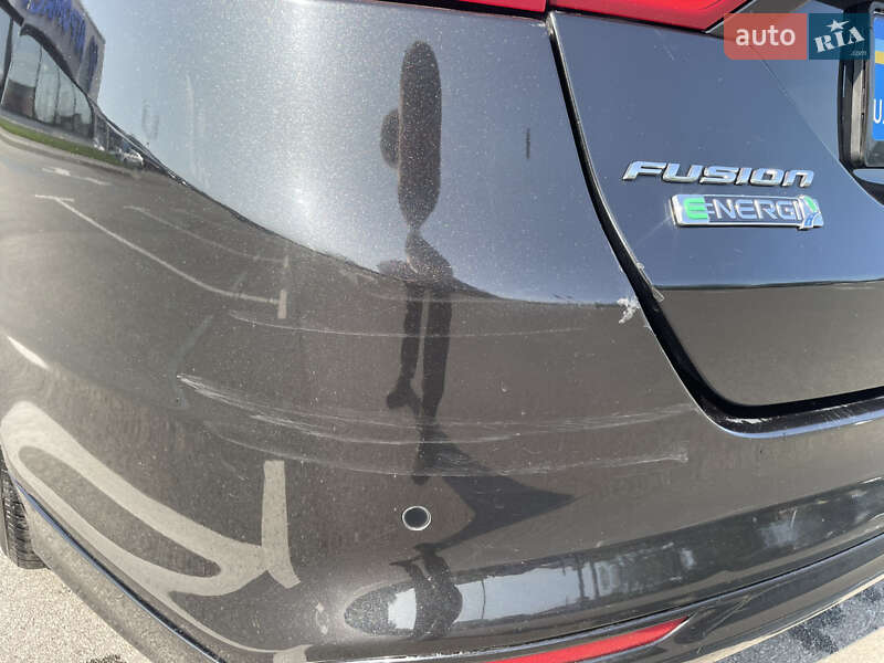 Седан Ford Fusion 2015 в Киеве