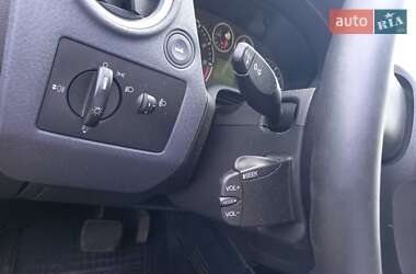 Хэтчбек Ford Fusion 2010 в 