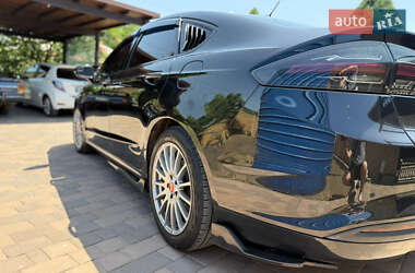 Седан Ford Fusion 2013 в 