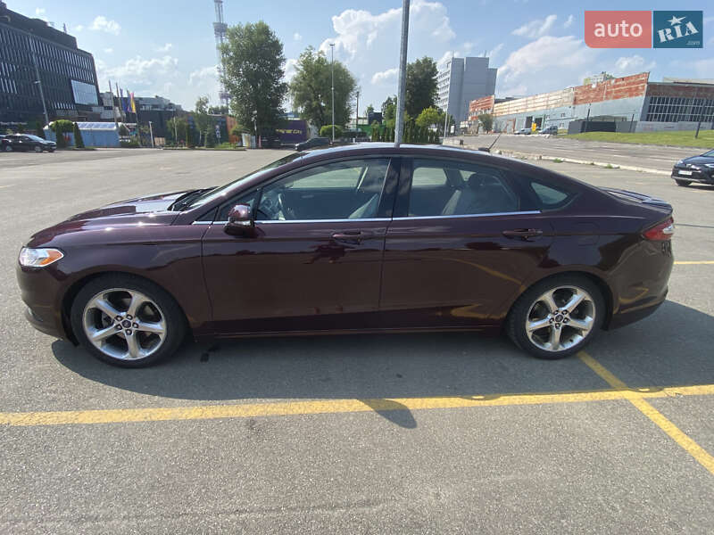 Седан Ford Fusion 2013 в Киеве