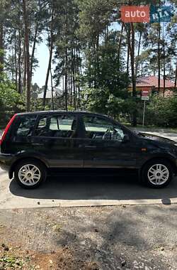 Хэтчбек Ford Fusion 2007 в 