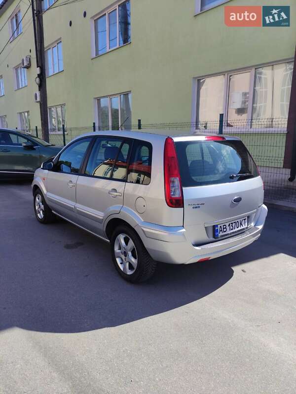 Хетчбек Ford Fusion 2009 в Вінниці