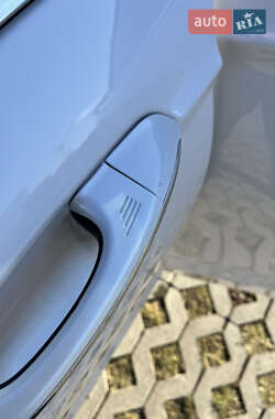 Седан Ford Fusion 2014 в 