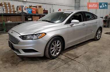 Седан Ford Fusion 2017 в 
