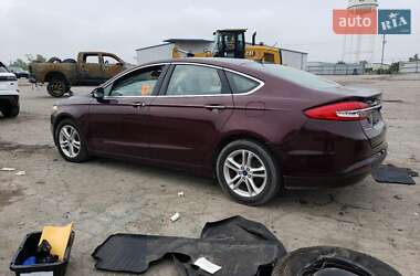Седан Ford Fusion 2018 в 