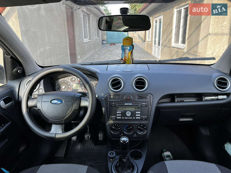 Хэтчбек Ford Fusion 2006 в Одессе