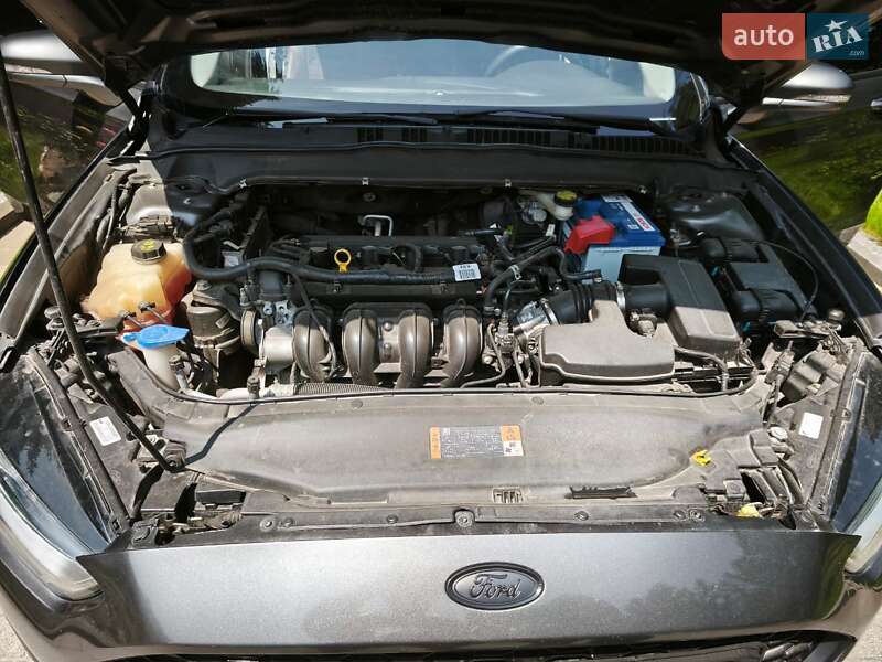 Седан Ford Fusion 2015 в Днепре