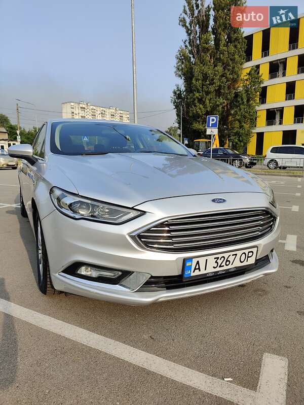 Седан Ford Fusion 2016 в Киеве фото 5 Седан Ford Fusion 2016 в Киеве