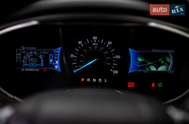 Седан Ford Fusion 2013 в 