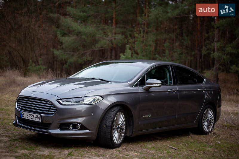 Седан Ford Fusion 2013 в Кременчуге
