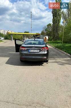Седан Ford Fusion 2018 в 
