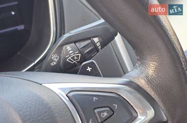 Седан Ford Fusion 2013 в 