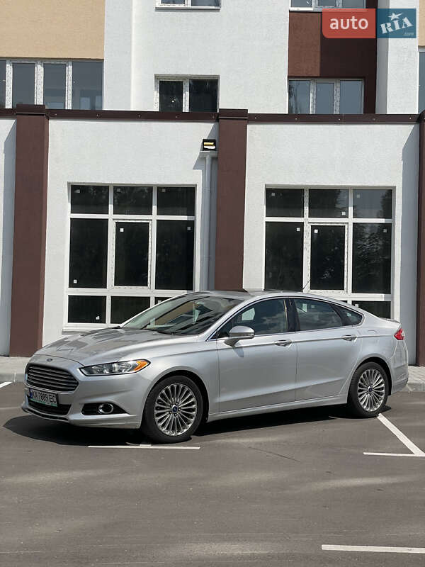 Седан Ford Fusion 2013 в Киеве фото Седан Ford Fusion 2013 в Киеве