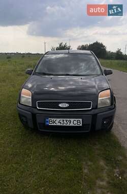 Хэтчбек Ford Fusion 2008 в Ровно