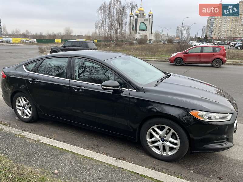 Седан Ford Fusion 2016 в Киеве