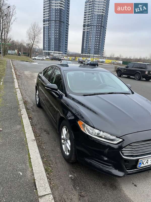 Седан Ford Fusion 2016 в Киеве