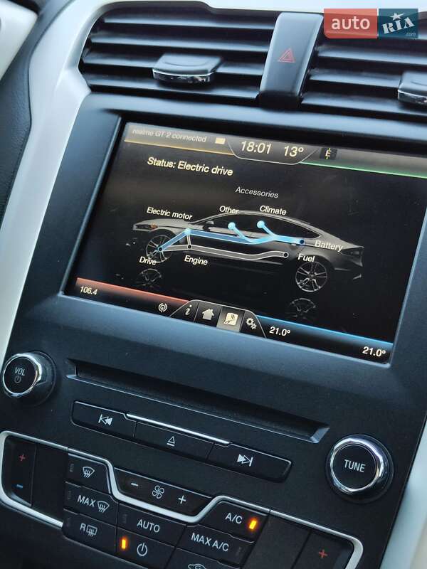 Седан Ford Fusion 2015 в Дрогобыче