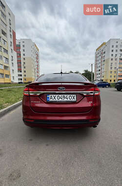 Седан Ford Fusion 2017 в 