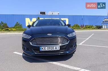 Седан Ford Fusion 2014 в 