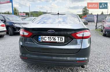 Седан Ford Fusion 2015 в 