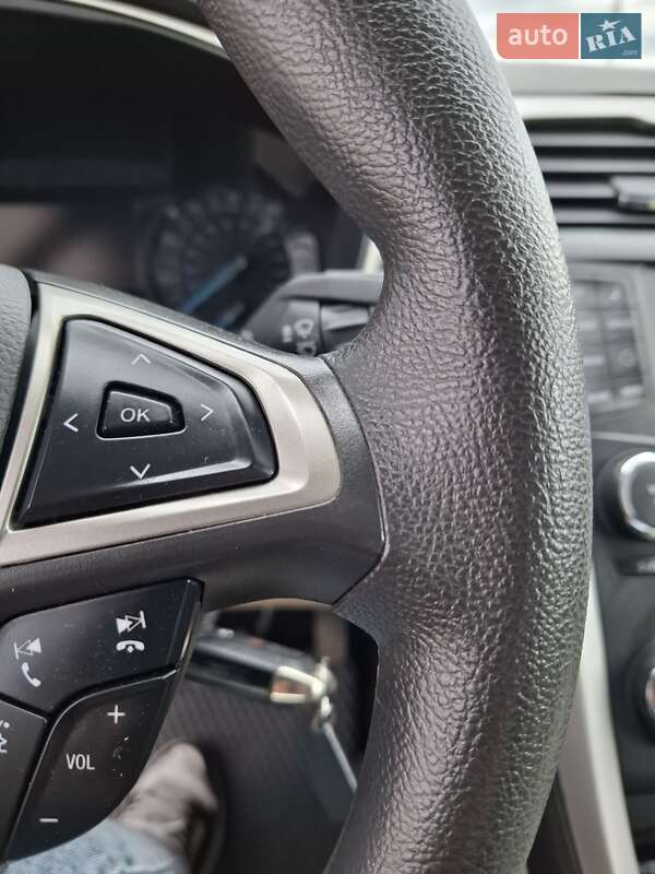 Седан Ford Fusion 2015 в Білій Церкві