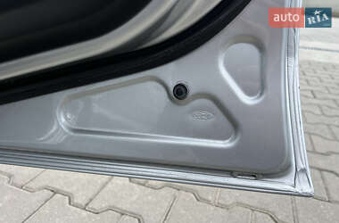Хэтчбек Ford Fusion 2007 в 