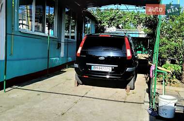 Хэтчбек Ford Fusion 2006 в 