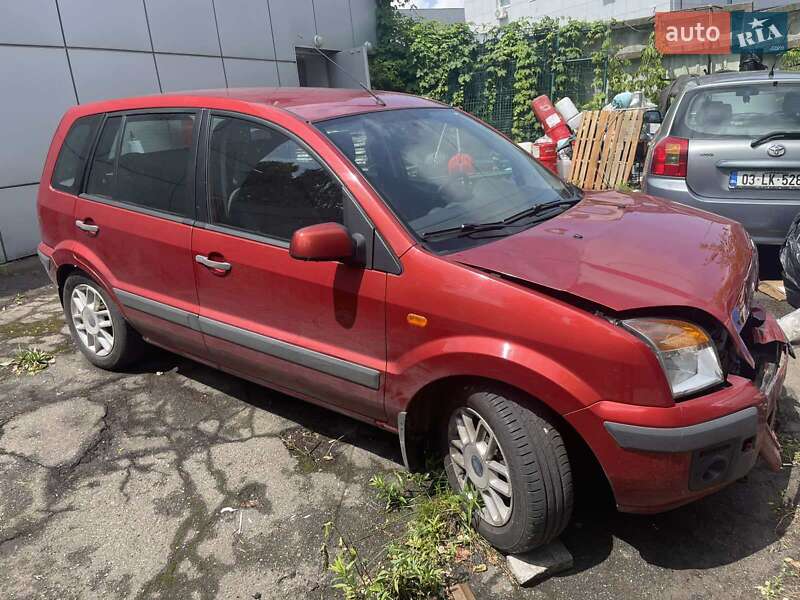 Хетчбек Ford Fusion 2008 в 