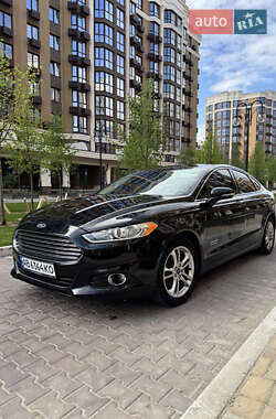 Седан Ford Fusion 2015 в Калиновке